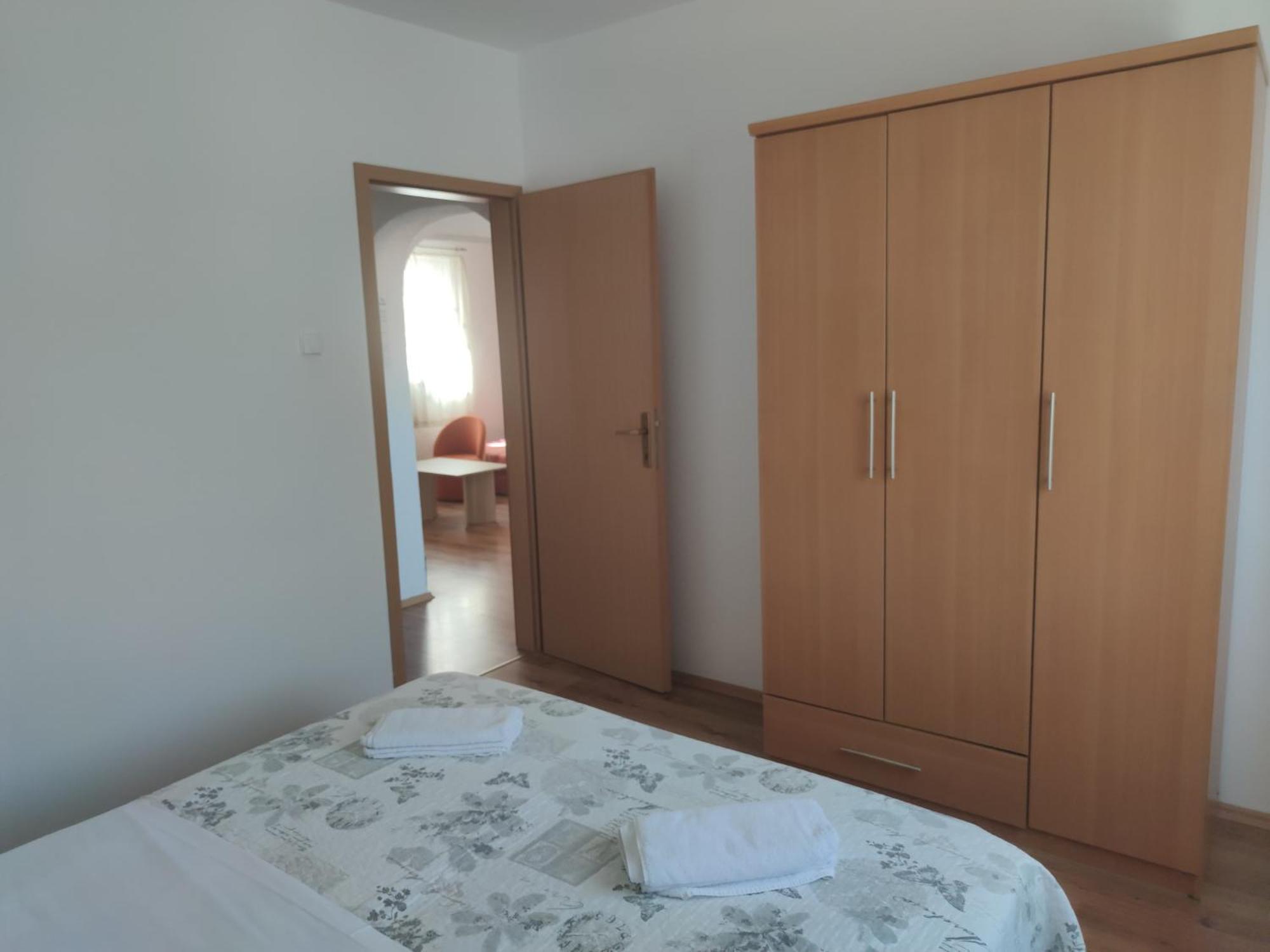 Apartments Dijana Krk Town Esterno foto